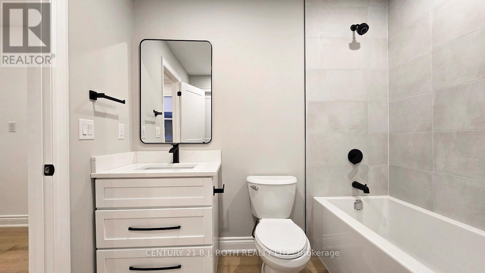 Lower - 42 Calverley Street, Orillia, Ontario  L3V 3T5 - Photo 12 - S12819844