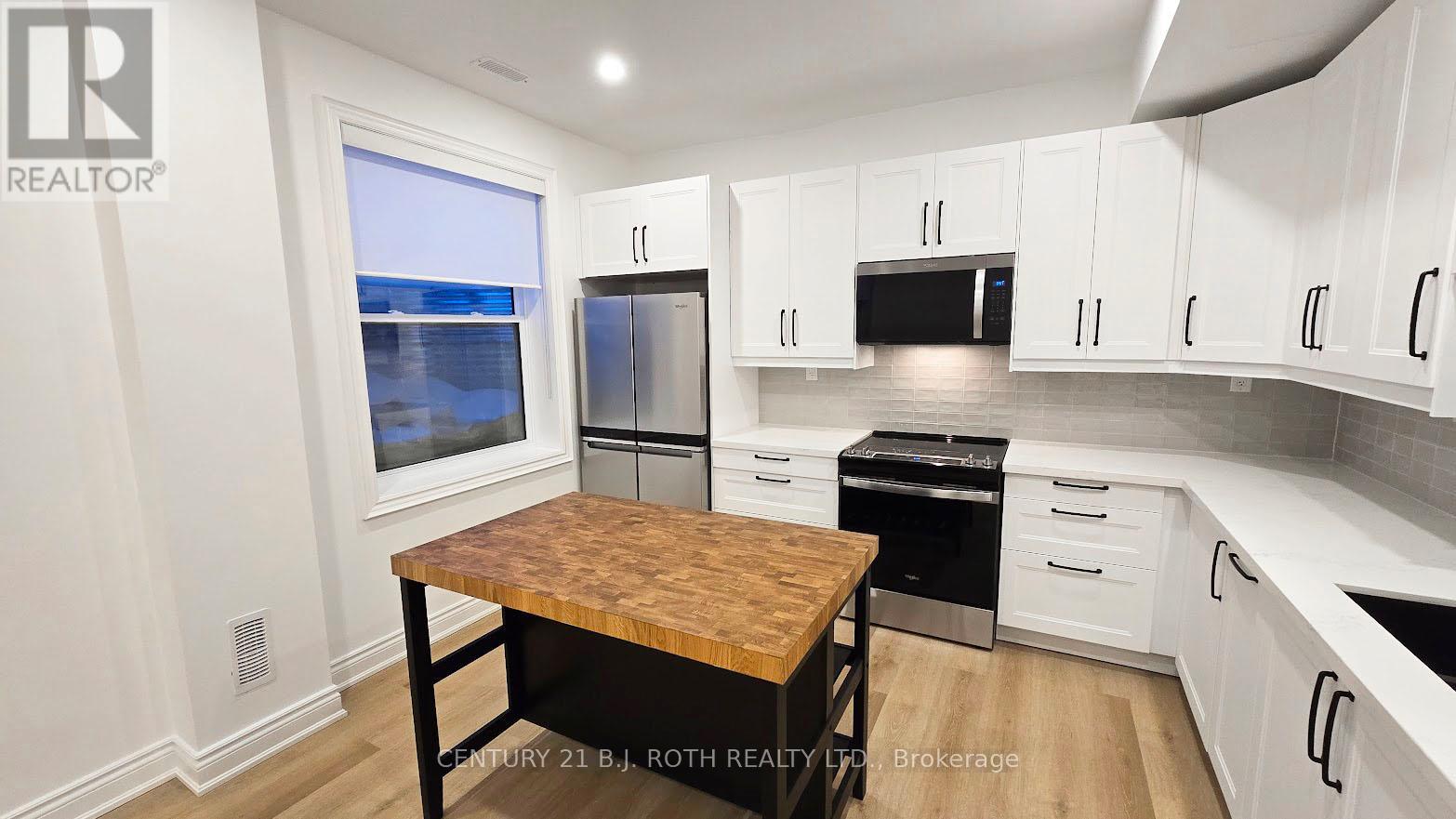 Lower - 42 Calverley Street, Orillia, Ontario  L3V 3T5 - Photo 3 - S12819844