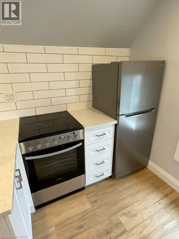 63 Cameron Street N Unit# 4, Kitchener, Ontario  N2H 3A2 - Photo 3 - 40807677