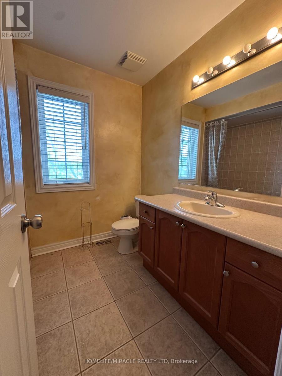 29 Brucewood Road, Brampton, Ontario  L6R 3N1 - Photo 16 - W12819762