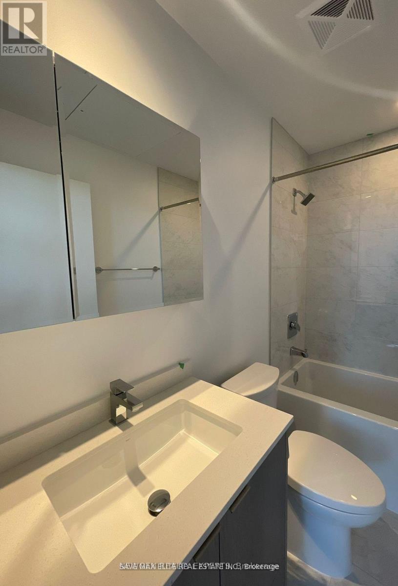 2516 - 1926 Lake Shore Boulevard W, Toronto, Ontario  M6S 1A1 - Photo 11 - W12819772