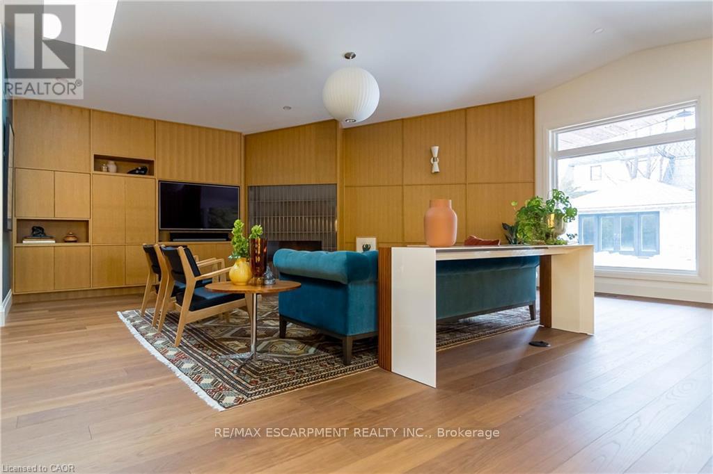 953 Lasalle Park Road, Burlington, Ontario  L7T 1M8 - Photo 18 - W12819782