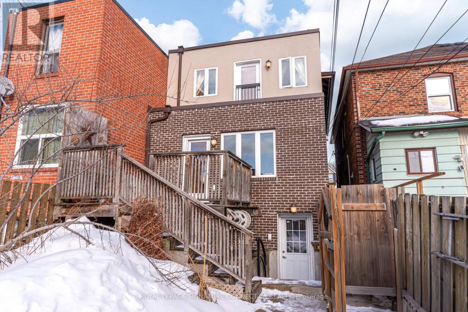 158 Mcroberts Avenue, Toronto, Ontario  M6E 4P5 - Photo 33 - W12819826