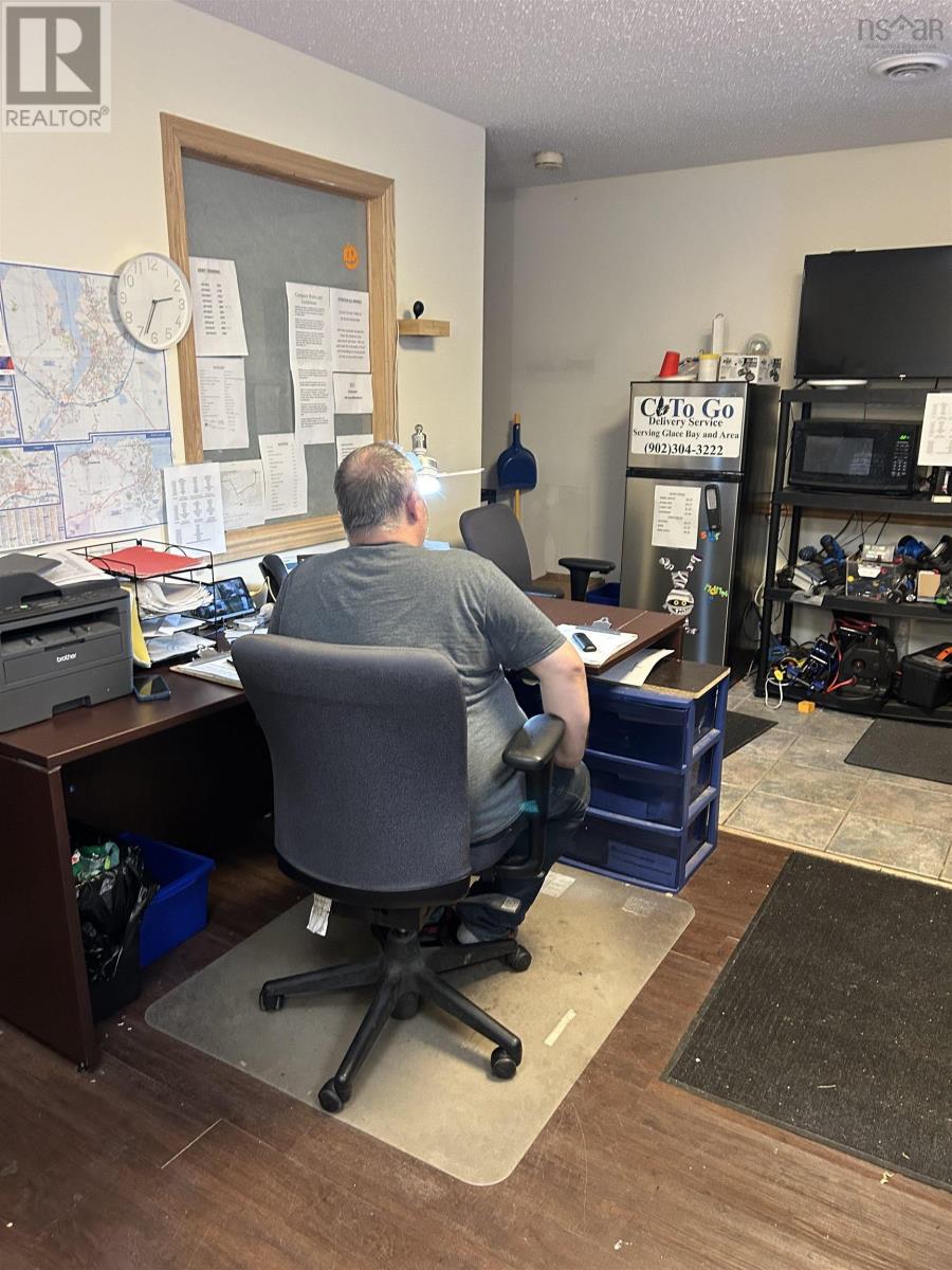 38 Mckeen Street, Glace Bay, Nova Scotia  B1A 5B9 - Photo 15 - 202527775