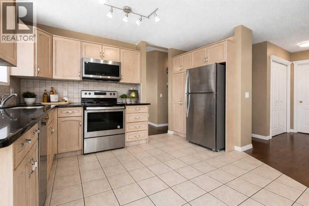 138 Sierra Morena Green Sw, Calgary, Alberta  T3H 3E4 - Photo 21 - A2287884
