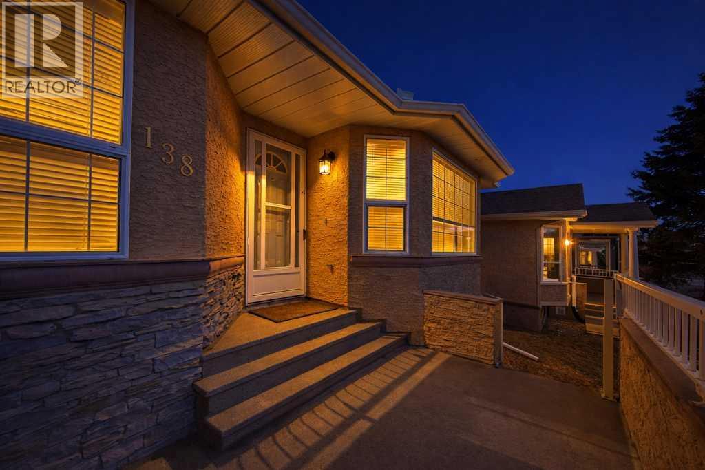 138 Sierra Morena Green Sw, Calgary, Alberta  T3H 3E4 - Photo 3 - A2287884