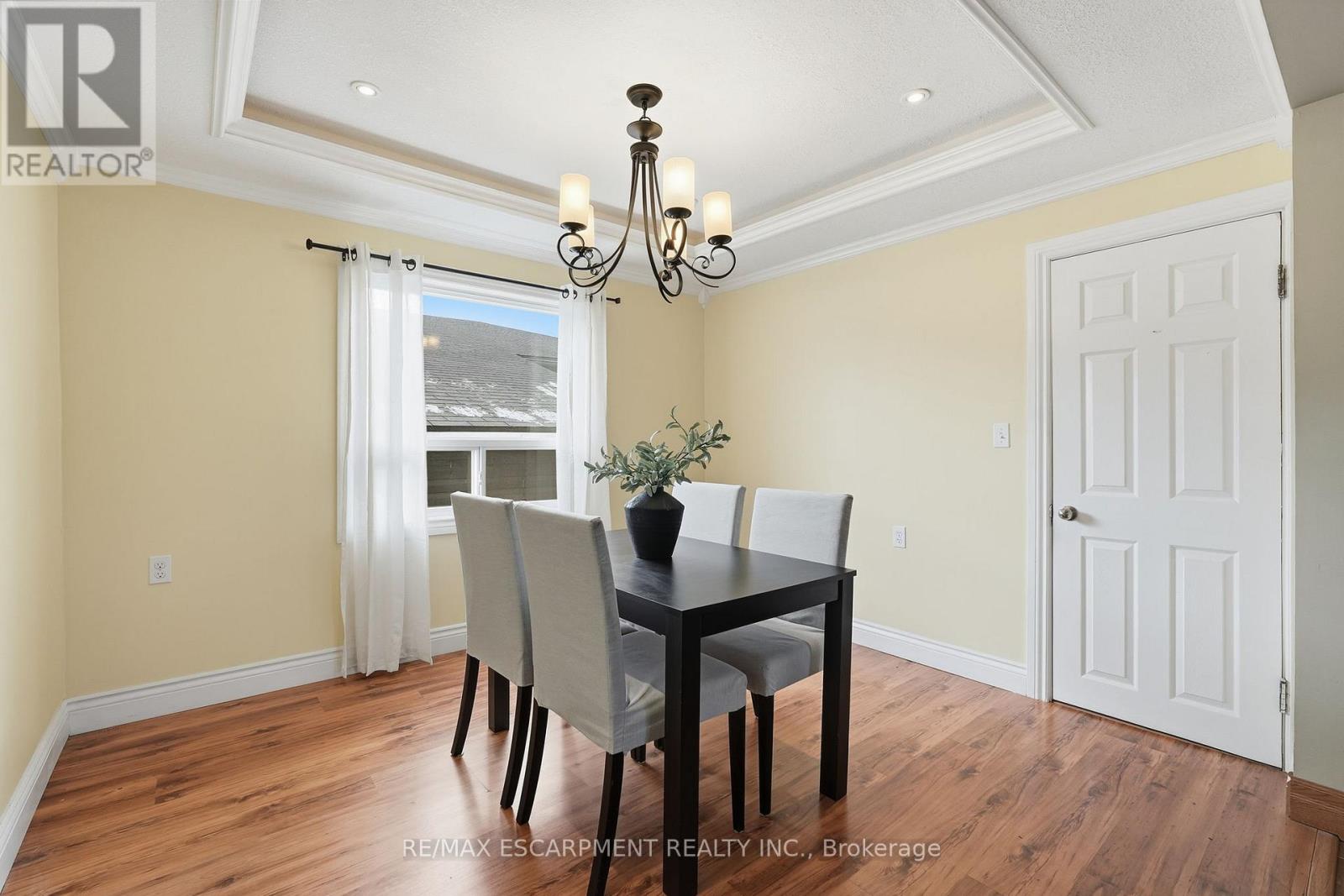 228 Green Road, Hamilton, Ontario  L8E 2A5 - Photo 6 - X12819798