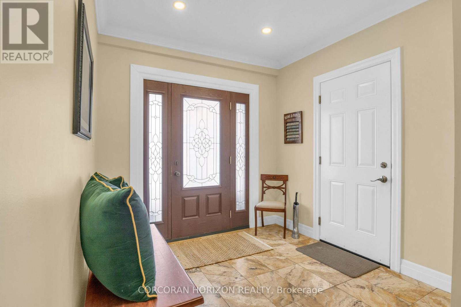 197 Autumn Hill Crescent, Kitchener, Ontario  N2N 1K9 - Photo 4 - X12819838