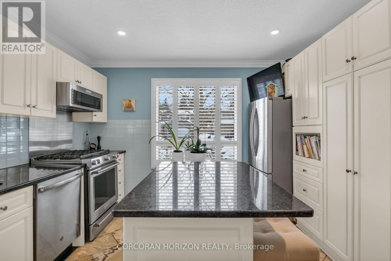 197 Autumn Hill Crescent, Kitchener, Ontario  N2N 1K9 - Photo 6 - X12819838