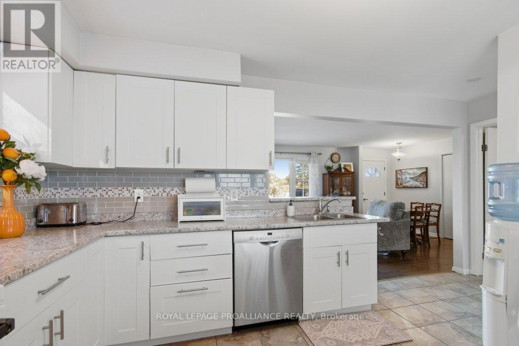 550 Frankford Stirling Road, Quinte West, Ontario  K0K 2C0 - Photo 8 - X12790150