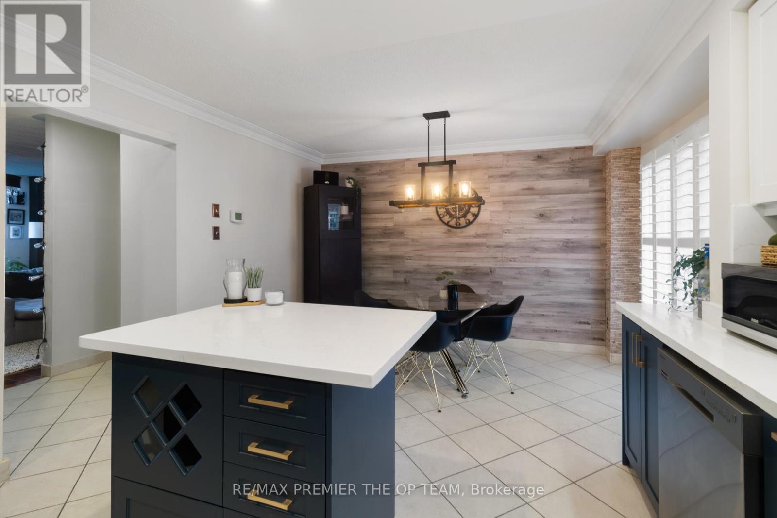 28 Kelso Crescent, Vaughan, Ontario  L6A 2C7 - Photo 19 - N12733248