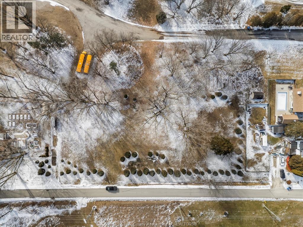 Vl Lansing, Windsor, Ontario N9E 3S4 - Photo 1 - 26003951