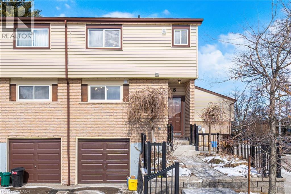 8 Claudette Gate, Hamilton, Ontario  L9B 1T5 - Photo 2 - 40807316