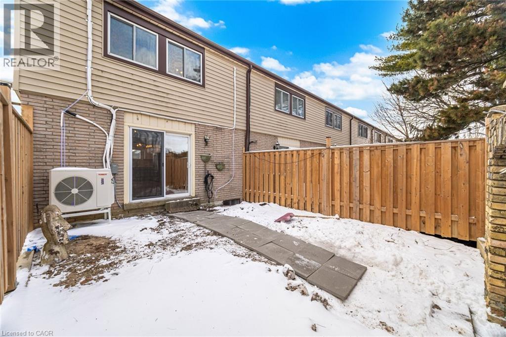 8 Claudette Gate, Hamilton, Ontario  L9B 1T5 - Photo 46 - 40807316