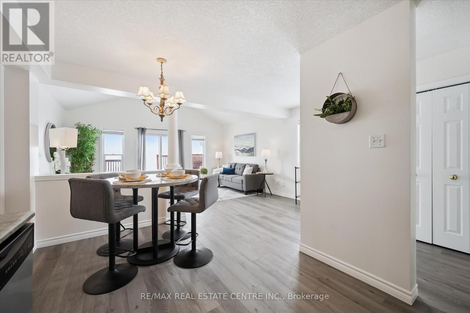 465 Activa Avenue, Kitchener, Ontario  N2E 4B9 - Photo 13 - X12819028