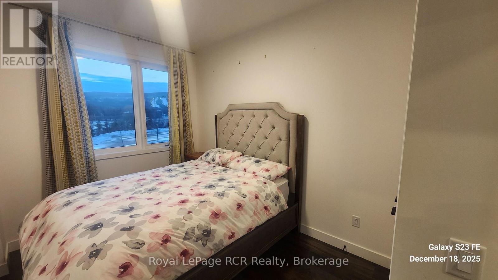 202 - 22 Beckwith Lane, Blue Mountains, Ontario  L9Y 0R4 - Photo 7 - X12819930