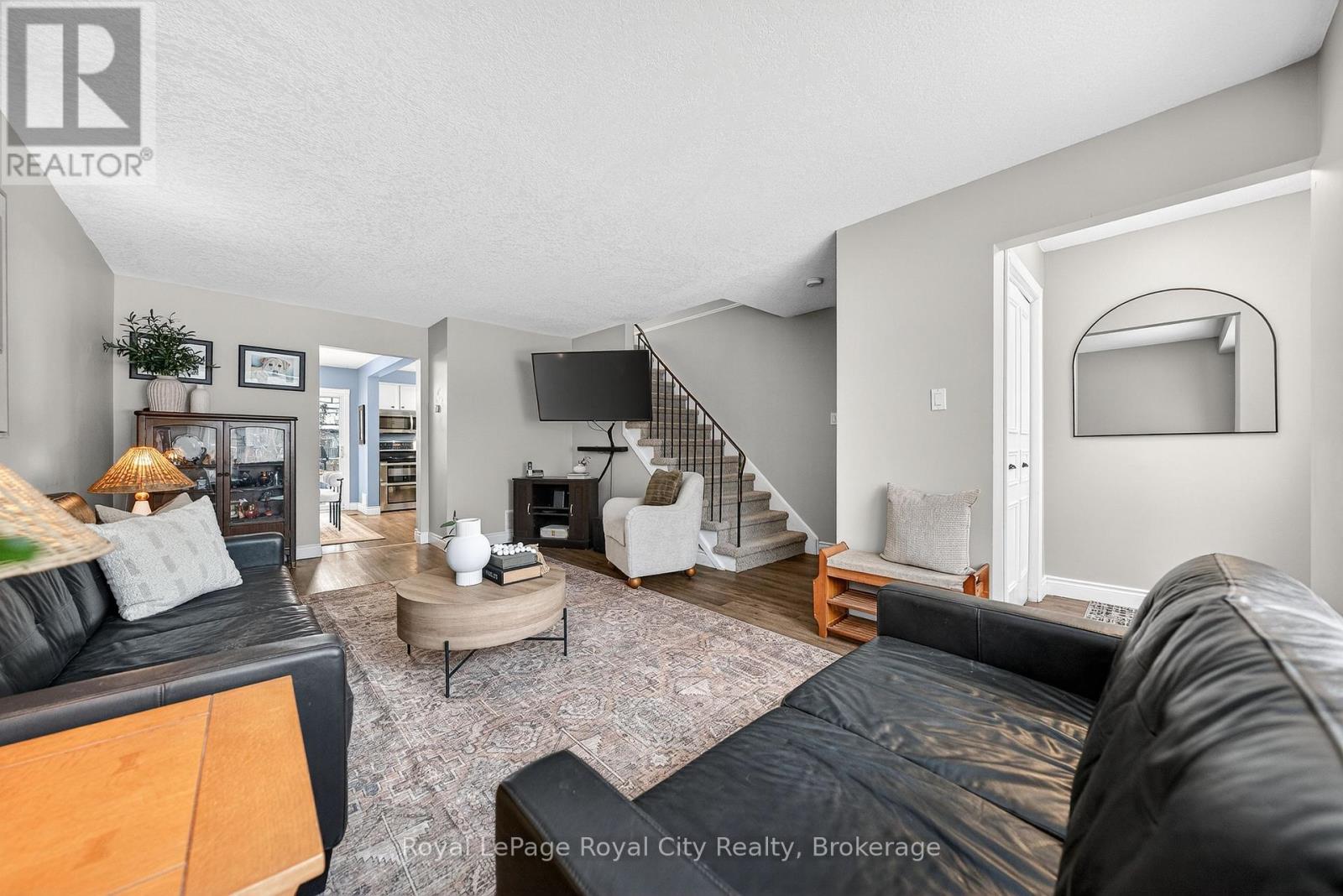 29 Deerfield Place, Guelph (Willow West/sugarbush/west Acres), Ontario  N1H 7P2 - Photo 5 - X12819936