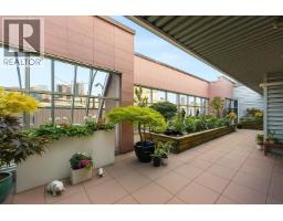 202 1750 W 2ND AVENUE, Vancouver, British Columbia