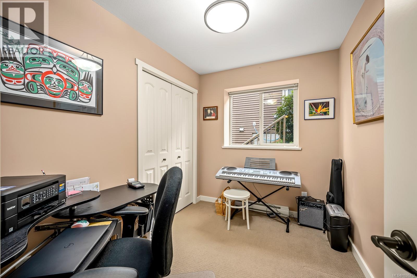 2684 Kendal Ave, Cumberland, British Columbia  V0R 1S0 - Photo 13 - 1026212