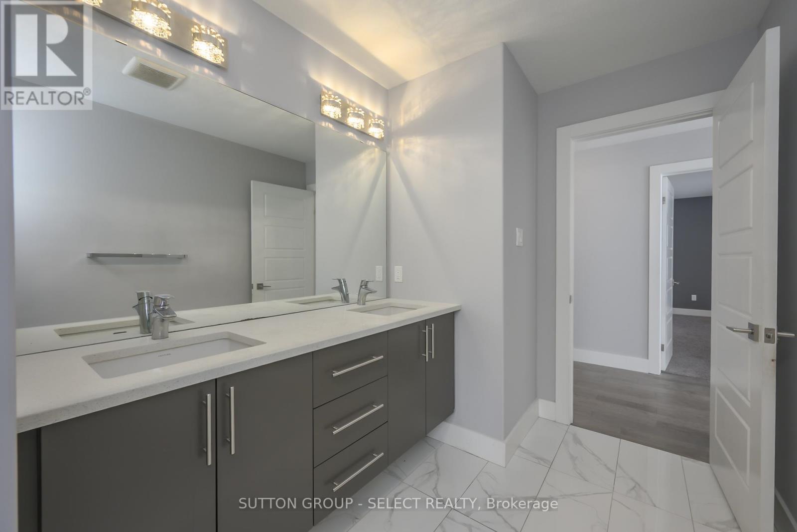 1062 Melsetter Way, London North, Ontario  N6G 0S4 - Photo 26 - X12819916