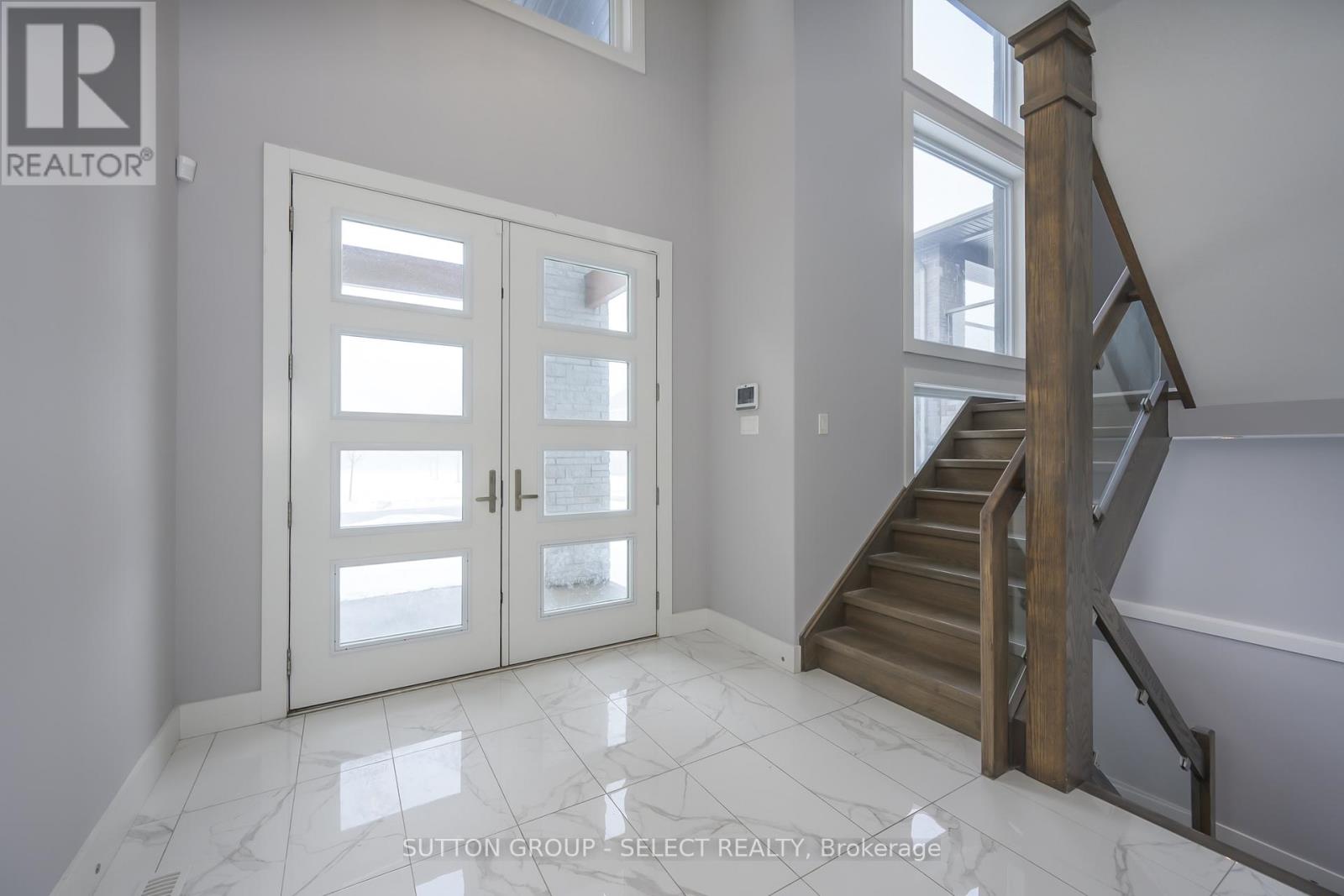 1062 Melsetter Way, London North, Ontario  N6G 0S4 - Photo 3 - X12819916