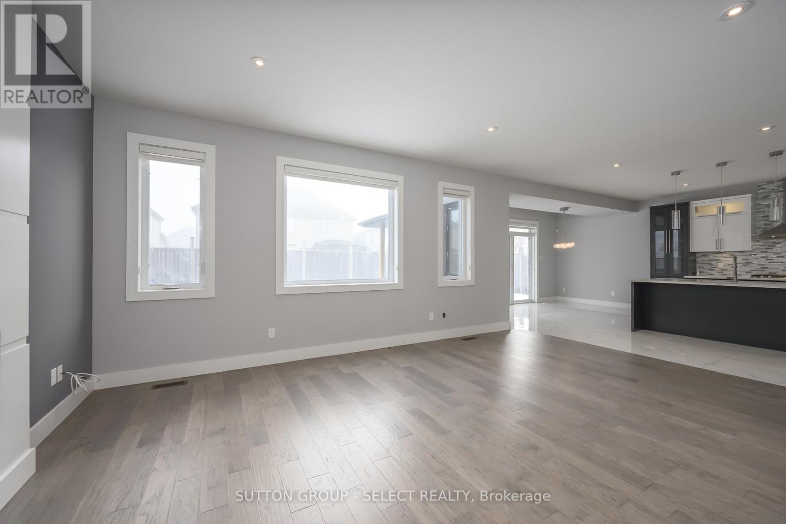 1062 Melsetter Way, London North, Ontario  N6G 0S4 - Photo 7 - X12819916