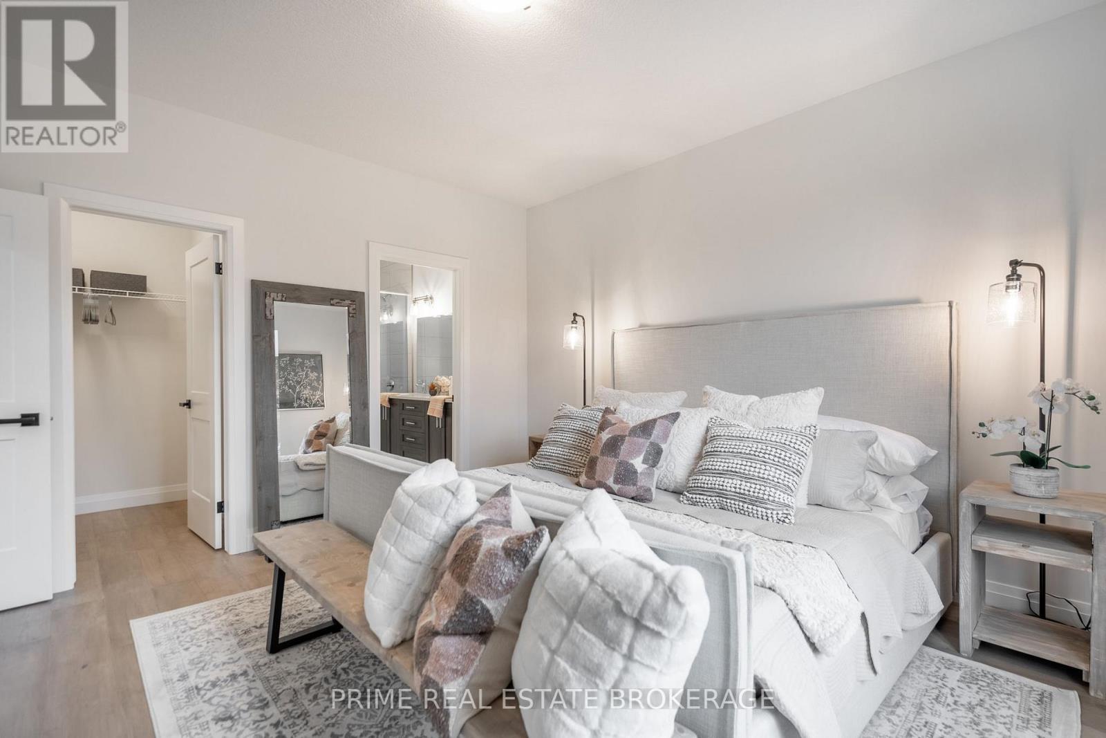 1 - 62 Compass Trail, Central Elgin, Ontario  N5L 0B4 - Photo 17 - X12820004