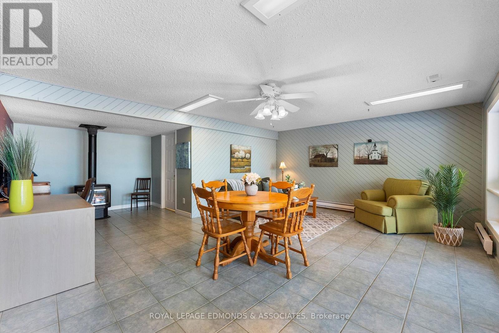 47a Trillium Lane, North Algona Wilberforce, Ontario K0J 1T0 - Photo 23 - X12820024