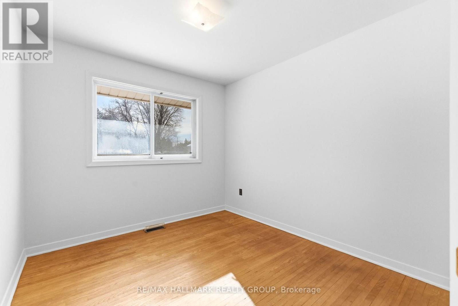 6228 Perth Street, Ottawa, Ontario  K0A 2Z0 - Photo 15 - X12819942