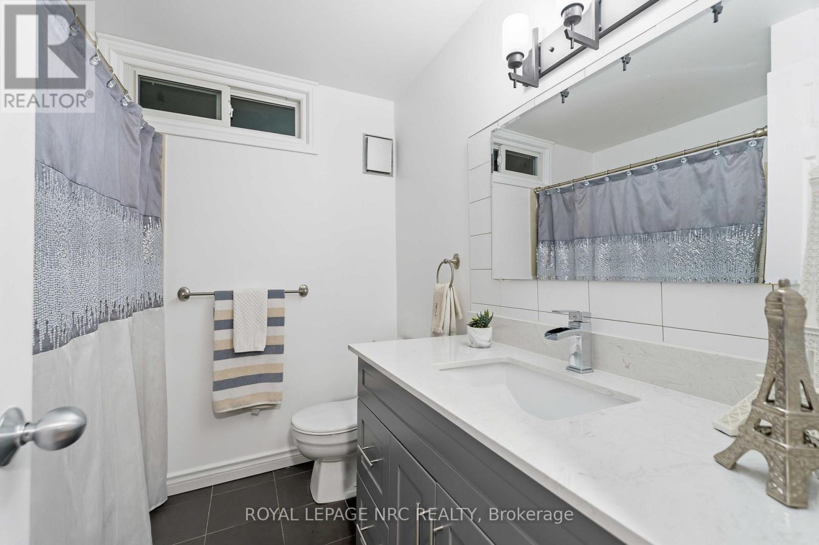 9 Woodgarden Court, St. Catharines, Ontario  L2M 7C9 - Photo 37 - X12820056