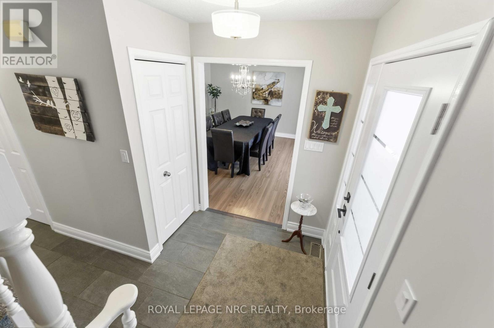 9 Woodgarden Court, St. Catharines, Ontario  L2M 7C9 - Photo 6 - X12820056