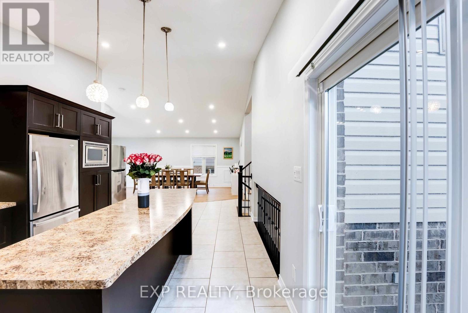 8583 Forestview Boulevard, Niagara Falls, Ontario  L2H 0B2 - Photo 14 - X12820070