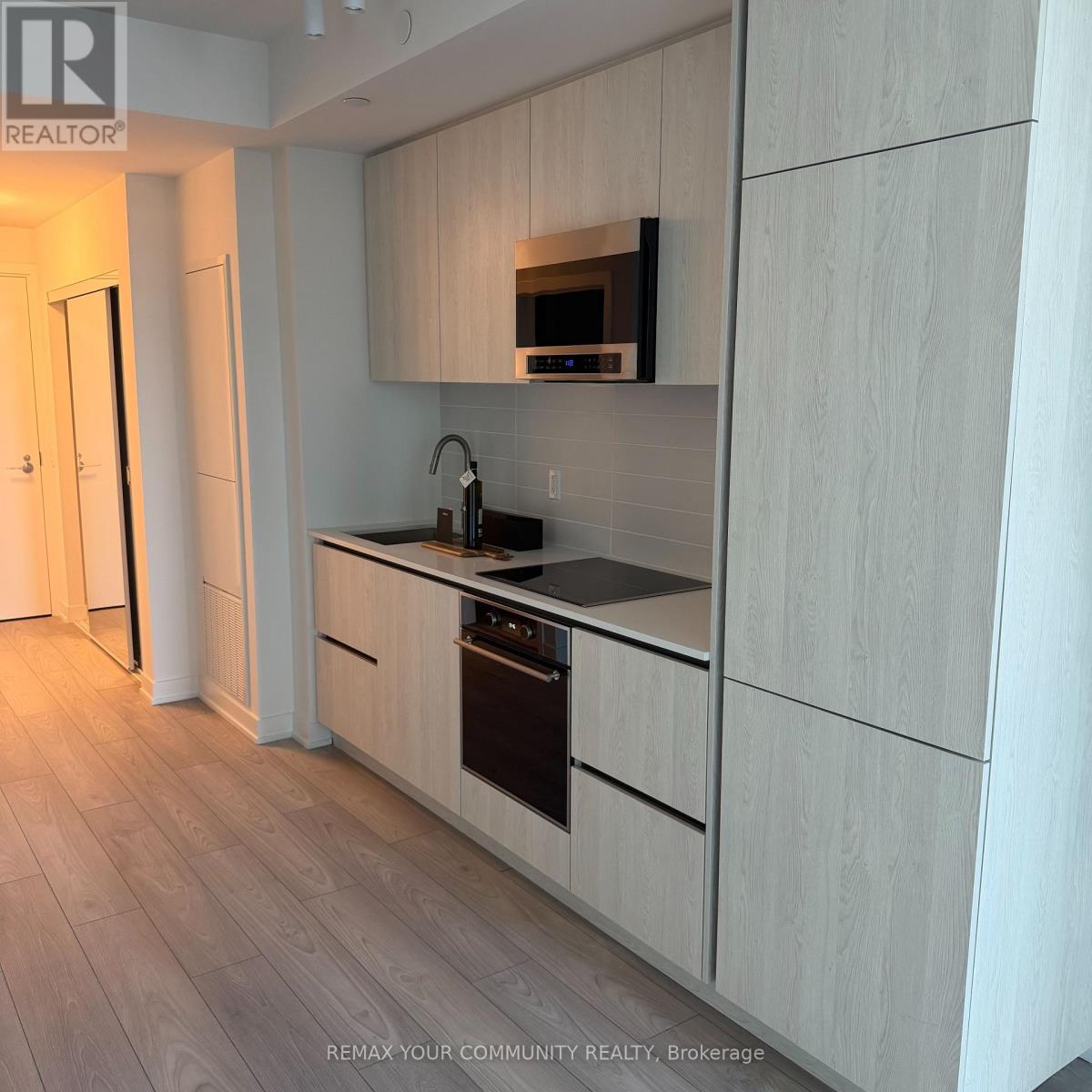 2704 - 110 Broadway Avenue, Toronto (Mount Pleasant West), Ontario  M4P 1V7 - Photo 6 - C12819894