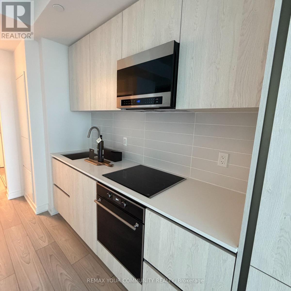 2704 - 110 Broadway Avenue, Toronto (Mount Pleasant West), Ontario  M4P 1V7 - Photo 7 - C12819894