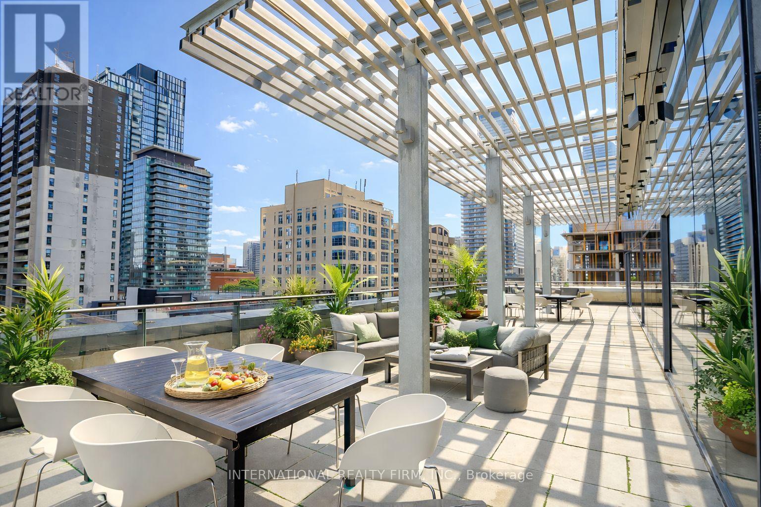 1909 - 5 St Joseph Street, Toronto, Ontario  M4Y 1J6 - Photo 8 - C12819962