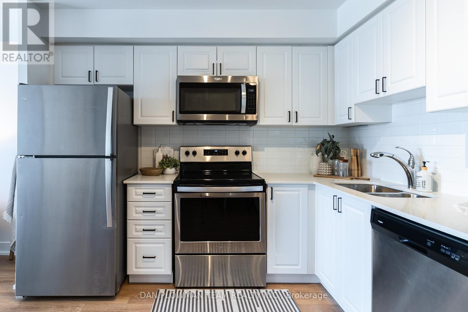 1005 - 1255 Bayly Street, Pickering, Ontario  L1W 0B6 - Photo 10 - E12819984