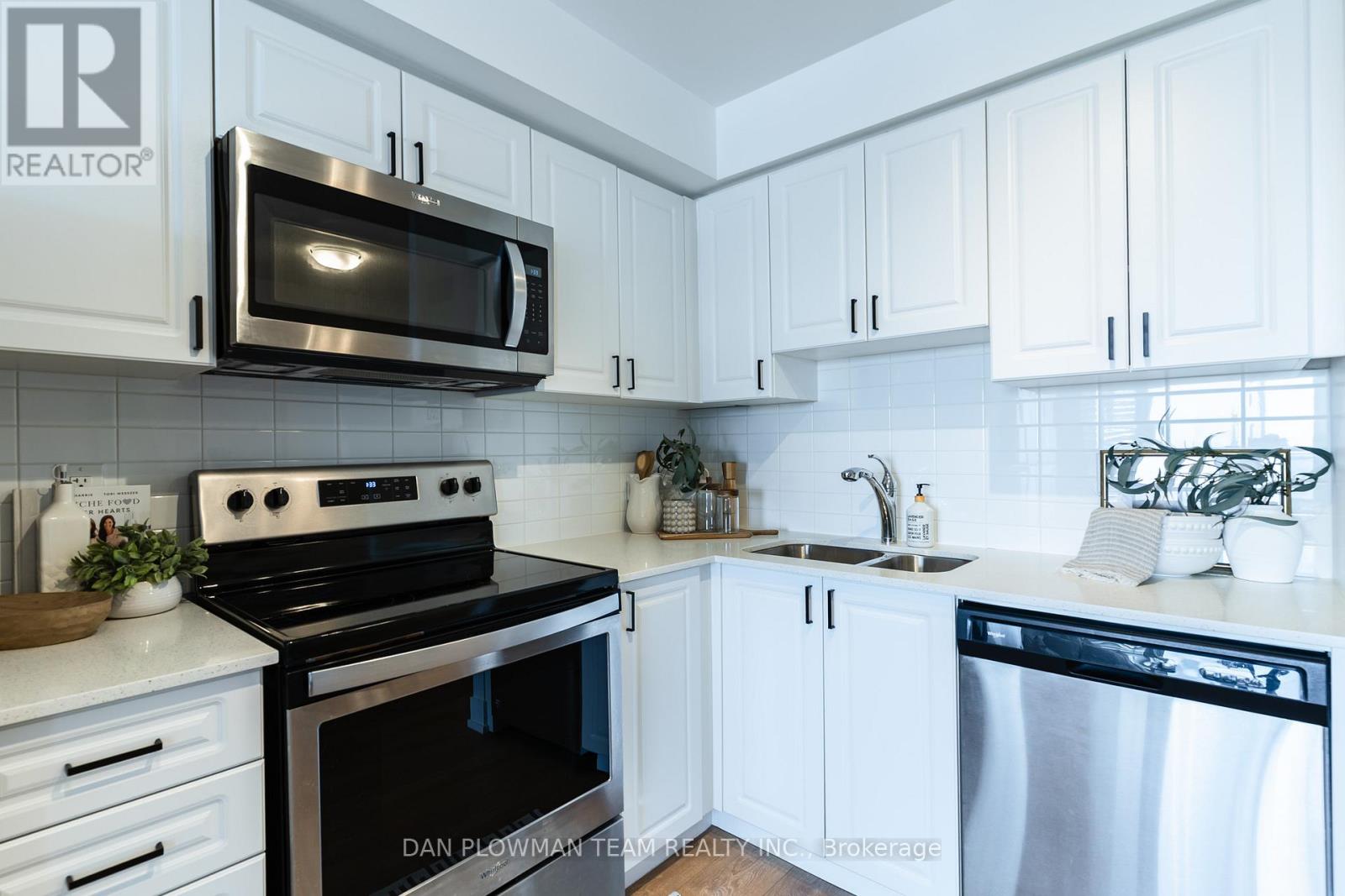 1005 - 1255 Bayly Street, Pickering, Ontario  L1W 0B6 - Photo 11 - E12819984