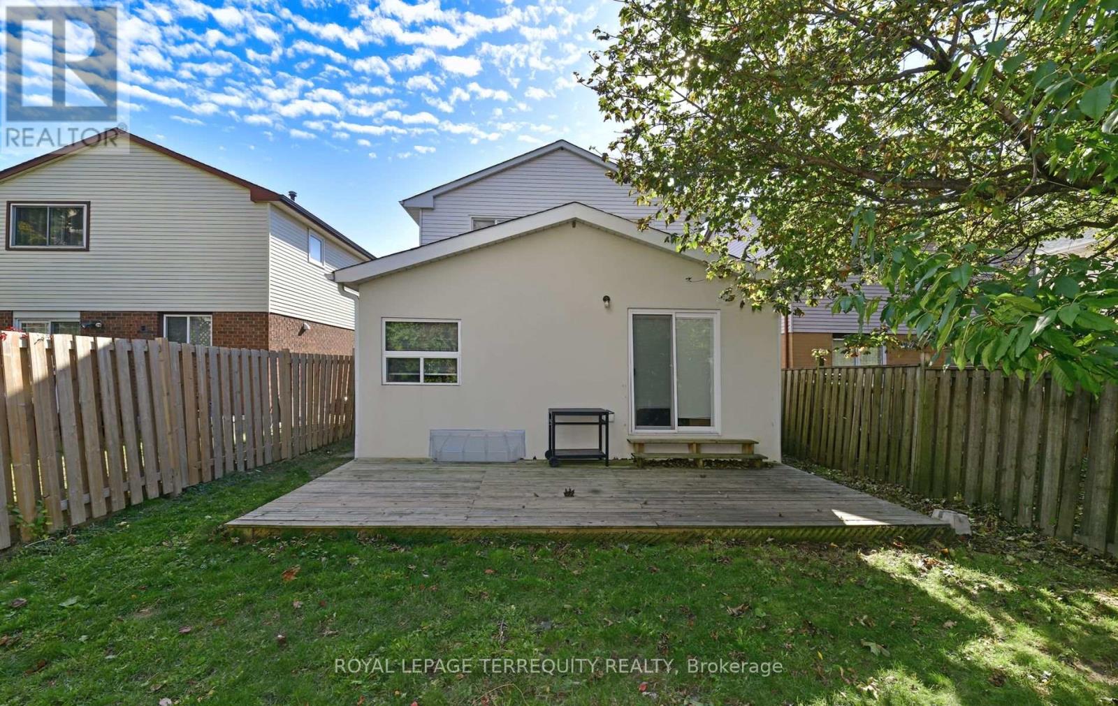 B - 36 Plumridge Court, Ajax (South East), Ontario  L1S 3Z8 - Photo 18 - E12820028