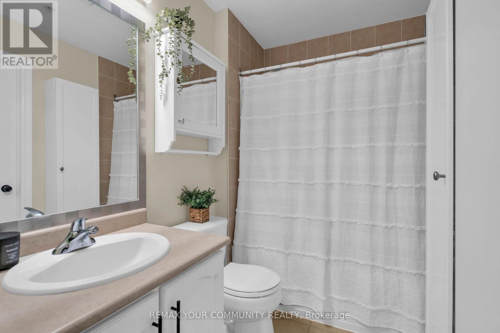 413 - 112 Simcoe Road, Bradford West Gwillimbury, Ontario  L3Z 1Y2 - Photo 24 - N12819880