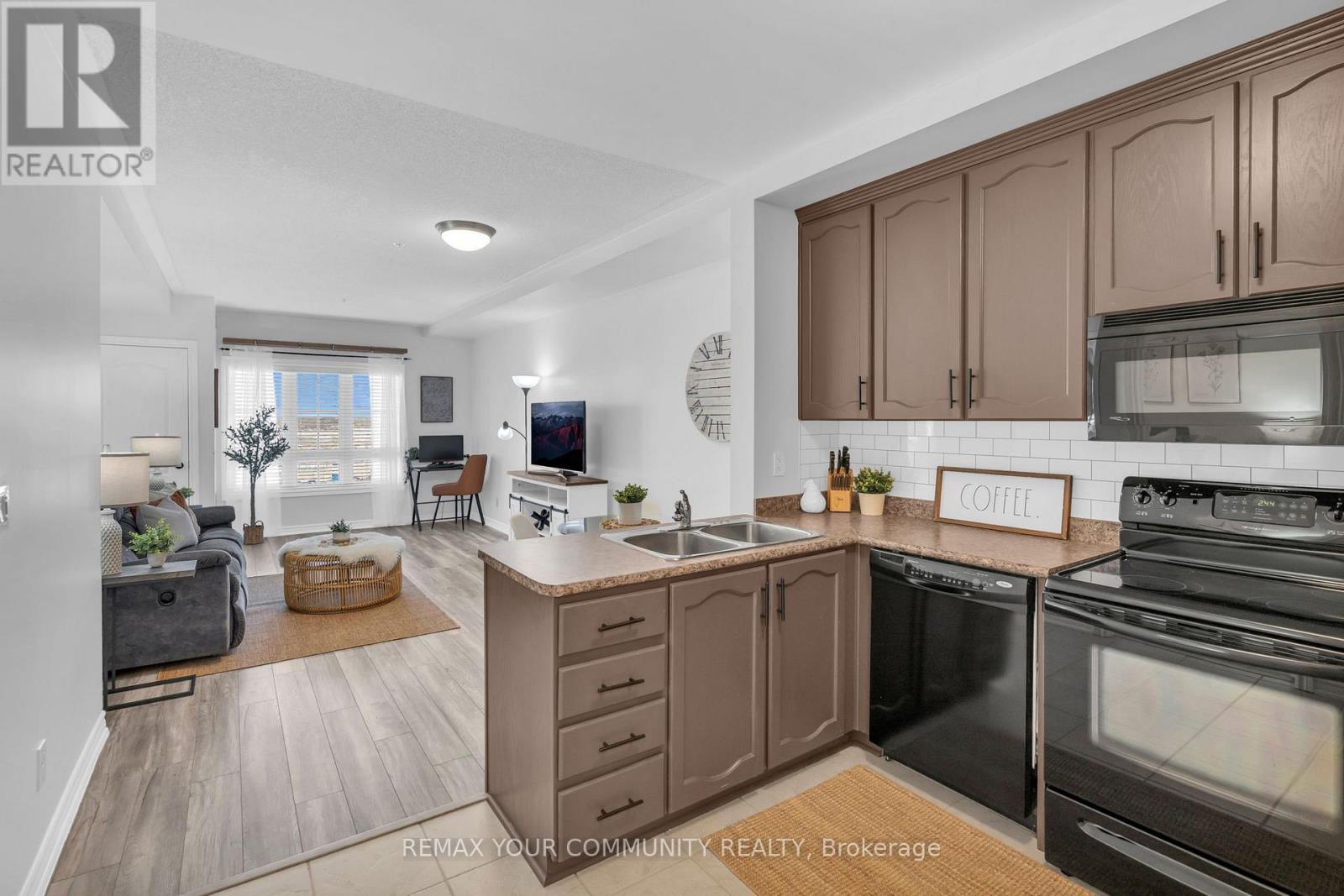 413 - 112 Simcoe Road, Bradford West Gwillimbury, Ontario  L3Z 1Y2 - Photo 7 - N12819880