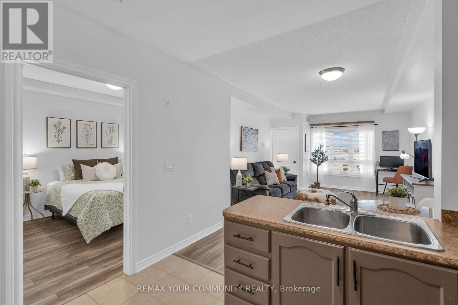 413 - 112 Simcoe Road, Bradford West Gwillimbury, Ontario  L3Z 1Y2 - Photo 9 - N12819880