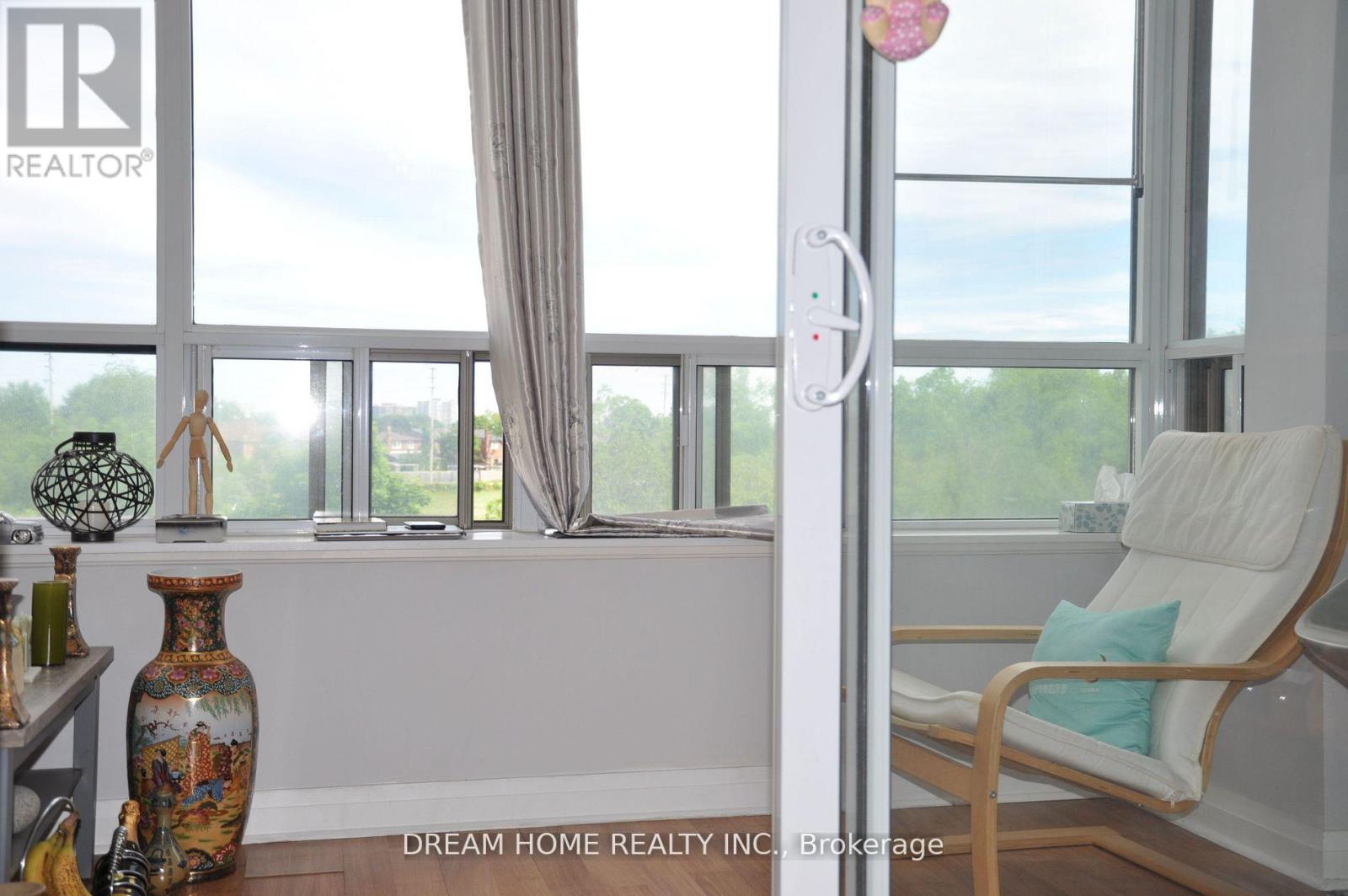 303 - 7363 Kennedy Road, Markham, Ontario  L3R 1G8 - Photo 8 - N12820000