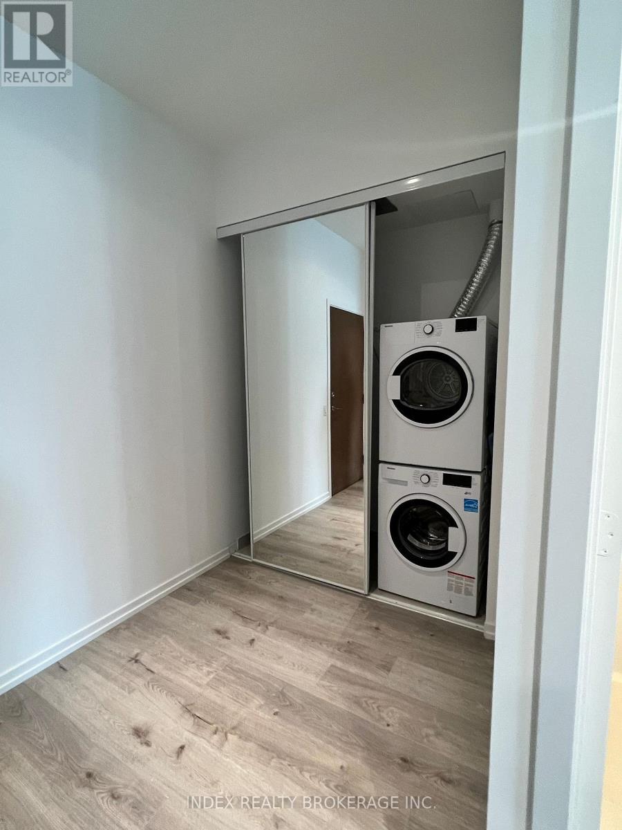 305 - 1000 Portage Parkway, Vaughan, Ontario  L4K 0L1 - Photo 13 - N12820050