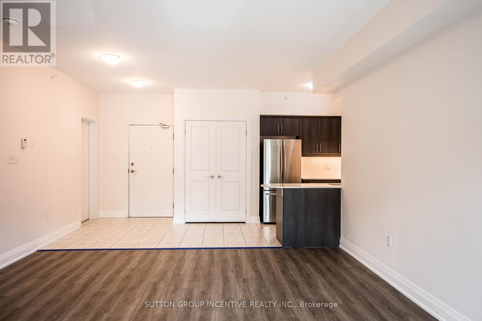 308 - 306 Essa Road, Barrie (0 West), Ontario  L9J 0H5 - Photo 13 - S12819912