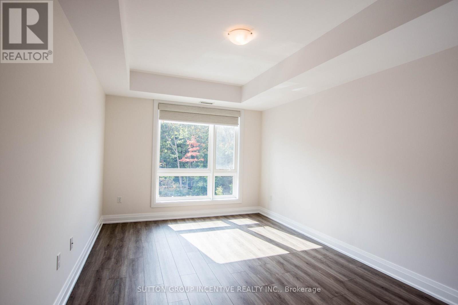 308 - 306 Essa Road, Barrie (0 West), Ontario  L9J 0H5 - Photo 14 - S12819912