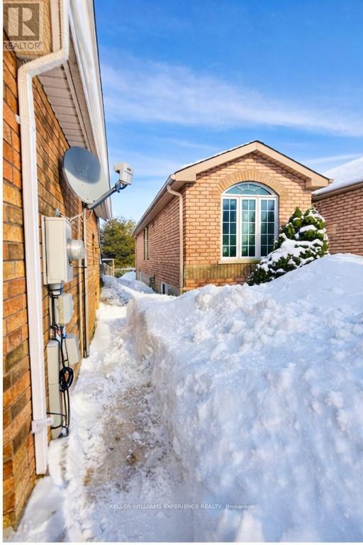 Lower - 7 Golden Eagle Way, Barrie, Ontario  L4M 6P6 - Photo 2 - S12819960