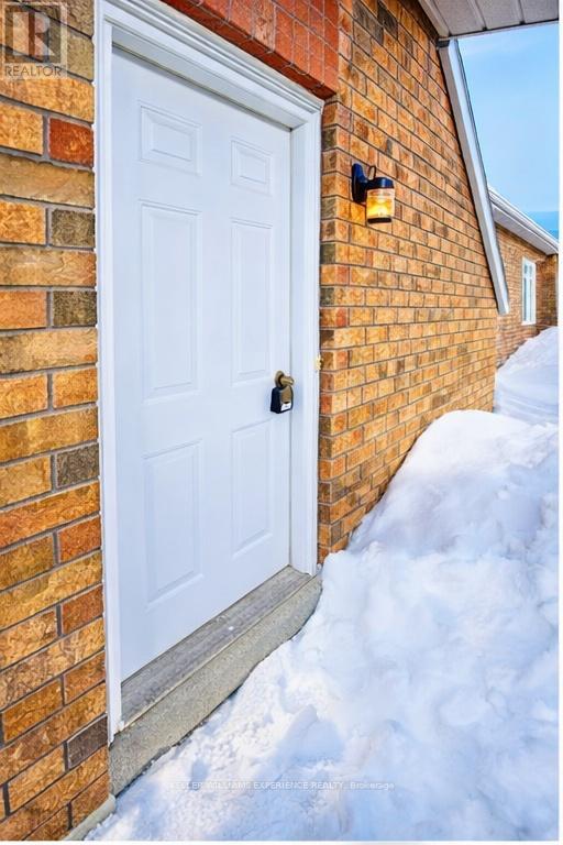 Lower - 7 Golden Eagle Way, Barrie, Ontario  L4M 6P6 - Photo 3 - S12819960