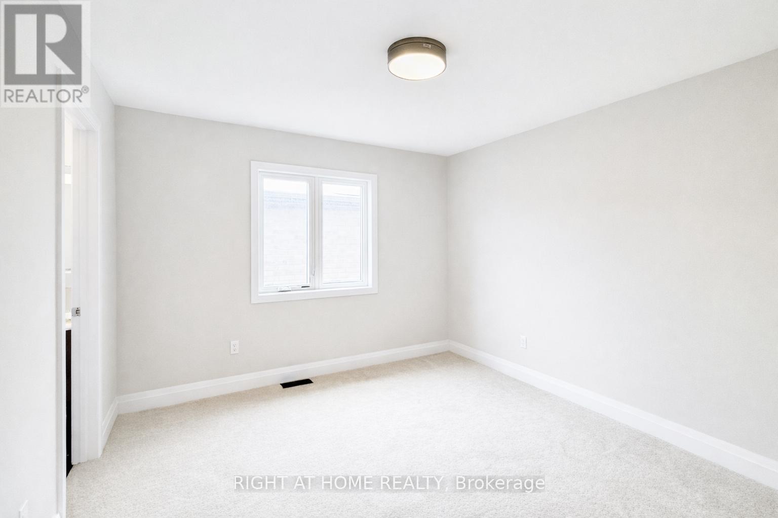 9 Sweet Cicely Street, Springwater, Ontario  L9X 2E2 - Photo 10 - S12819994