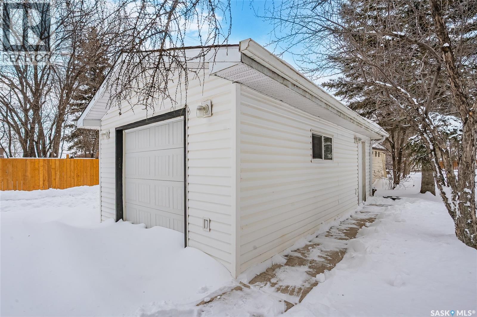 111 Norman Avenue, Aberdeen, Saskatchewan  S0K 0A0 - Photo 43 - SK029144