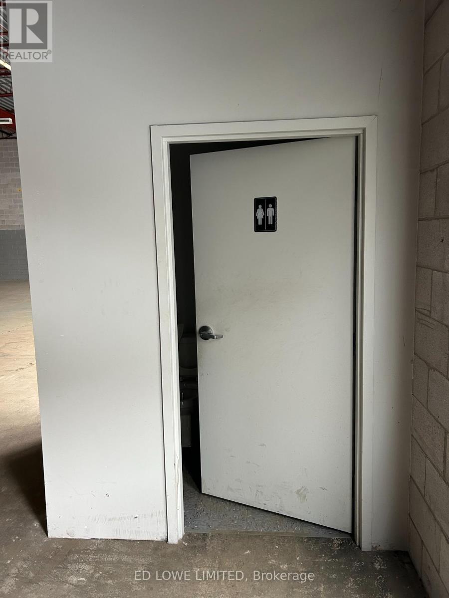 11 & 12 - 230 Bayview Drive, Barrie, Ontario  L4N 4Y8 - Photo 7 - S9266350